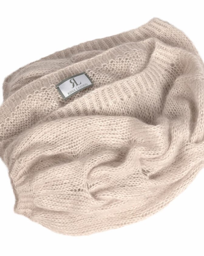 Knitwear by Riina Laanetu - Ice Grey